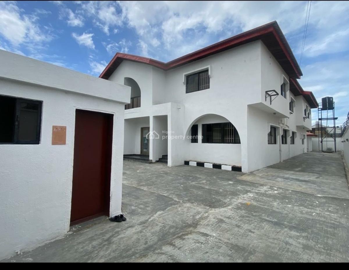 Neatly Built 5 Bedroom Semi Detached Duplex with 2 Room Bq, Emma Abimbola Cole, Lekki Phase 1, Lekki, Lagos, Semi-detached Duplex for Rent