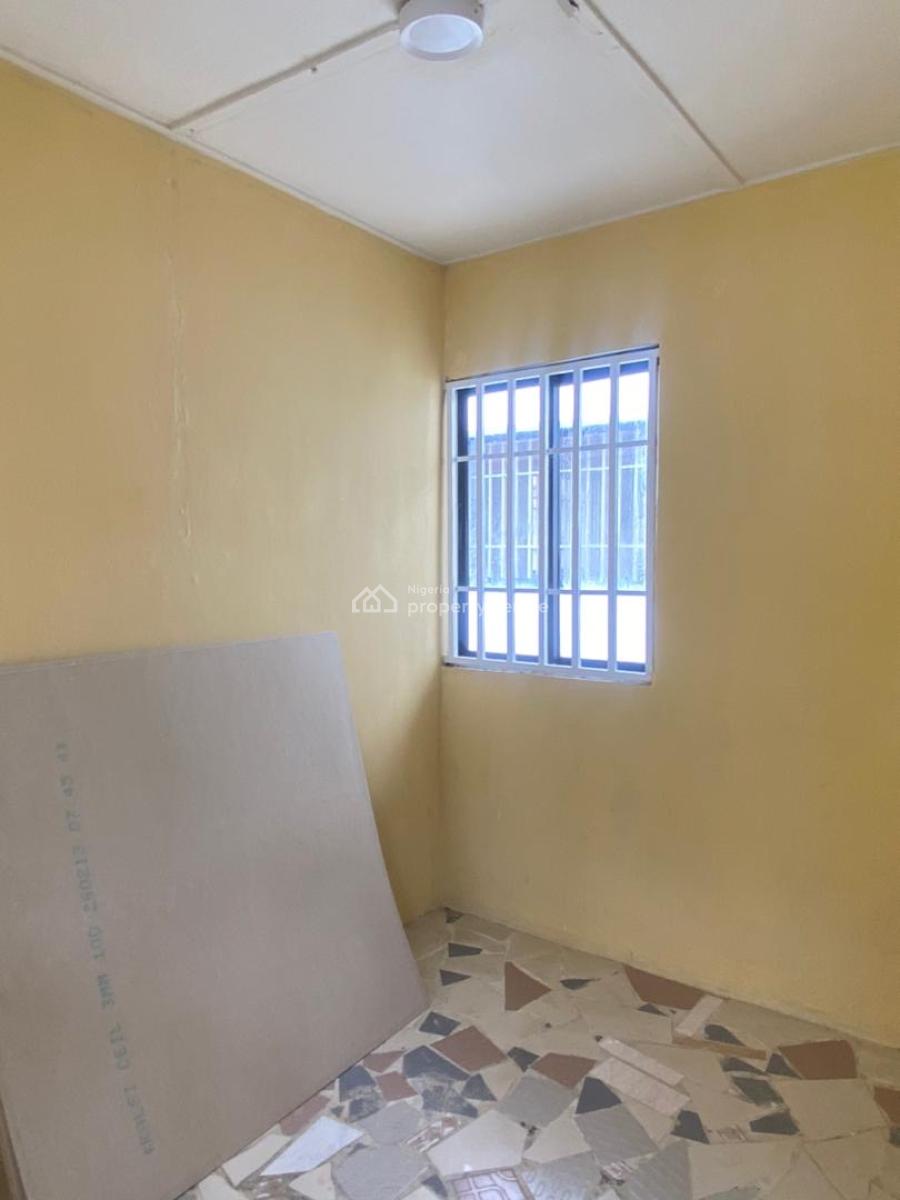 Neatly Built 5 Bedroom Semi Detached Duplex with 2 Room Bq, Emma Abimbola Cole, Lekki Phase 1, Lekki, Lagos, Semi-detached Duplex for Rent