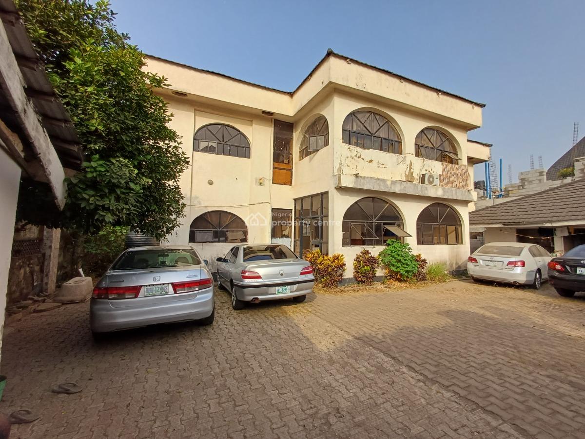 18 Rooms Guest House in a Prime Location, Zone 2, Wuse, Abuja, Hotel / Guest House for Rent