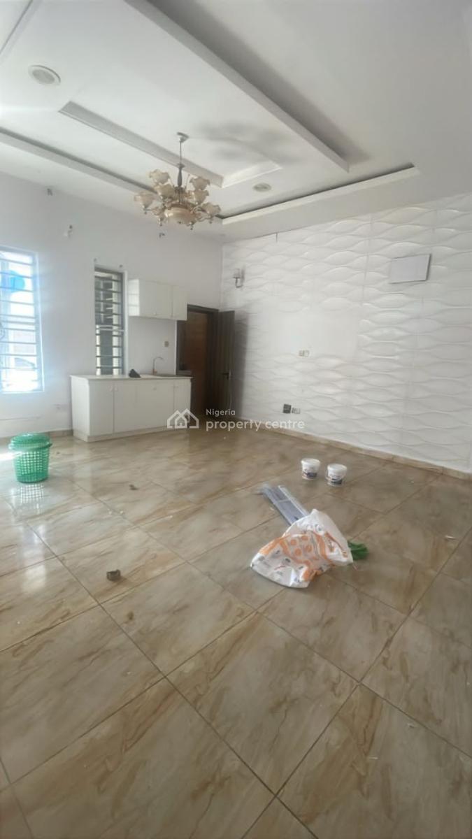 Spacious Studio Apartment Downstairs, Royal Pine Estate Orchid Road Eleganza Bustop Lekki Lagos, Lekki, Lagos, Self Contain (single Rooms) for Rent