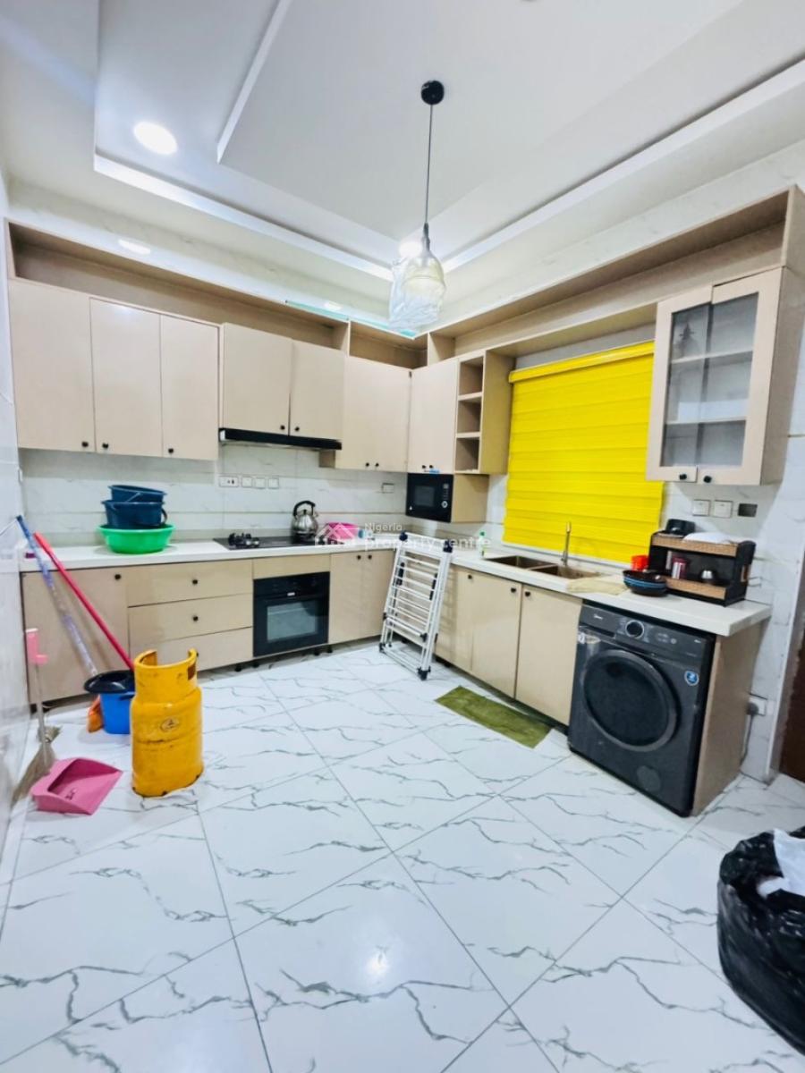 Nice Luxury Brand New 4 Bedroom Duplex Terrace  Very Spacious, Orchid Road Lekki, Lekki, Lagos, Terraced Duplex for Sale