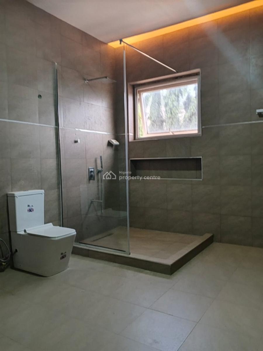Standard 5 Bedroom Semi Detached Duplex, Guzape District, Abuja, Semi-detached Duplex for Rent