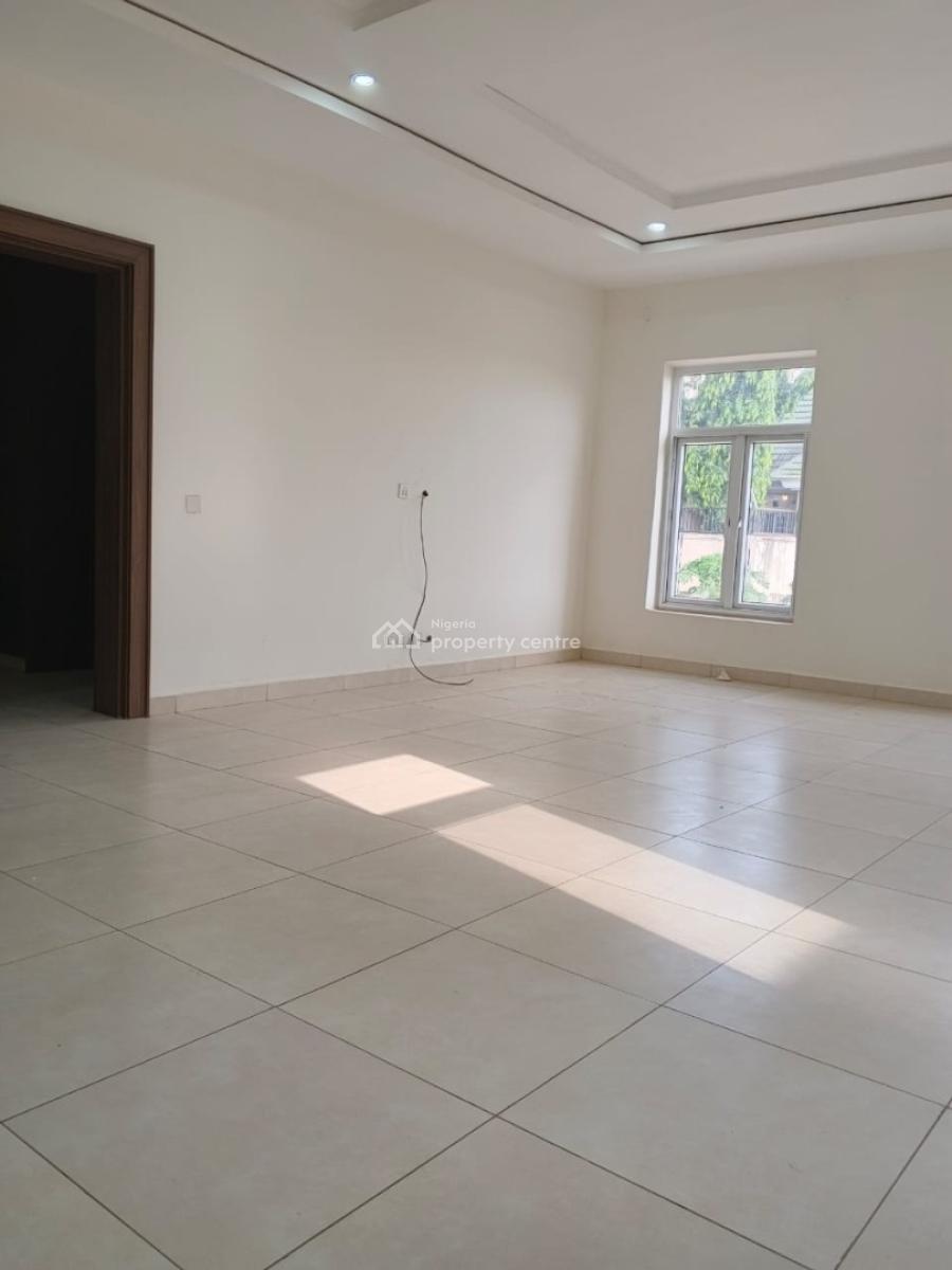 Standard 5 Bedroom Semi Detached Duplex, Guzape District, Abuja, Semi-detached Duplex for Rent