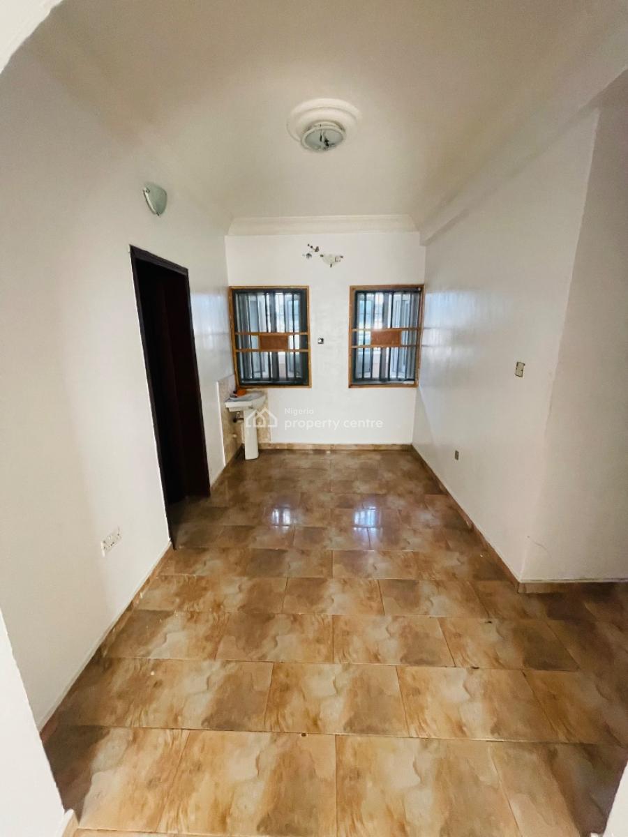 Very Spacious 3 Bedroom Apartment, Close to The Main Express, Ikota Villa, Lekki, Lagos, Flat / Apartment for Rent