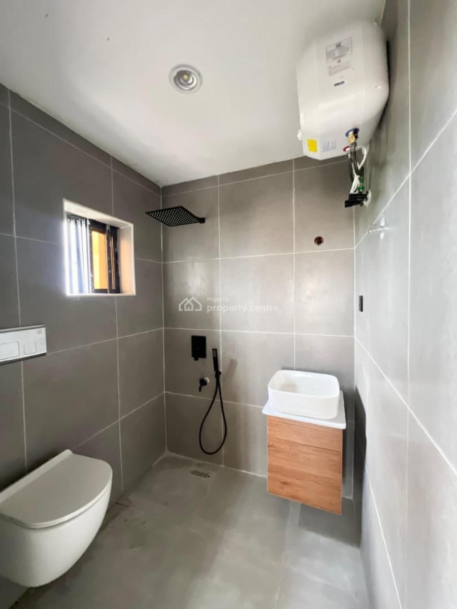 Fully Finished 2 Bedroom Apartment, Adeniyi Jones, Ikeja, Lagos, Flat / Apartment for Sale