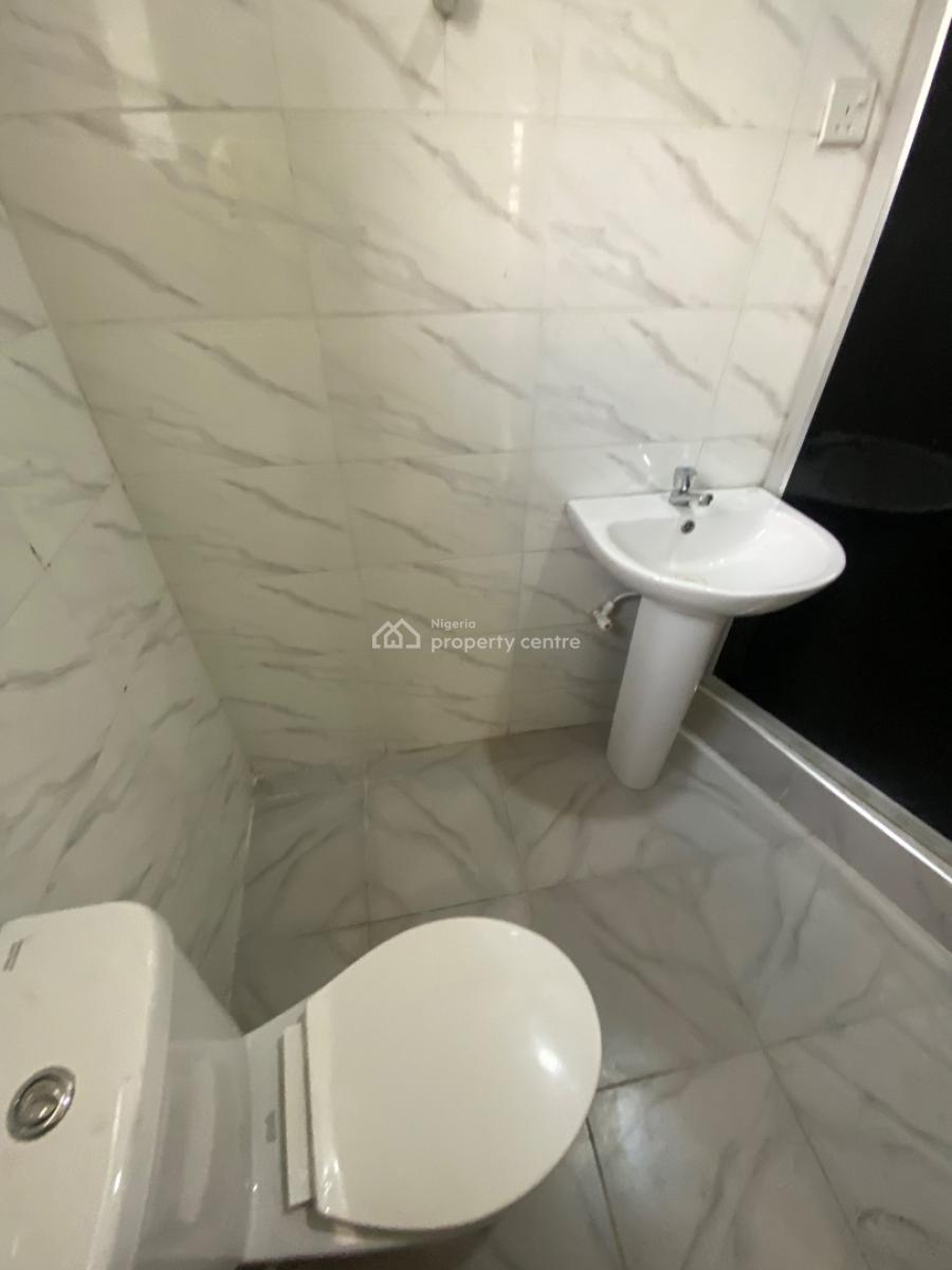 Standard Two Bedroom Apartment, in an Estate in Sangotedo, Ajah, Lagos, Flat / Apartment for Rent