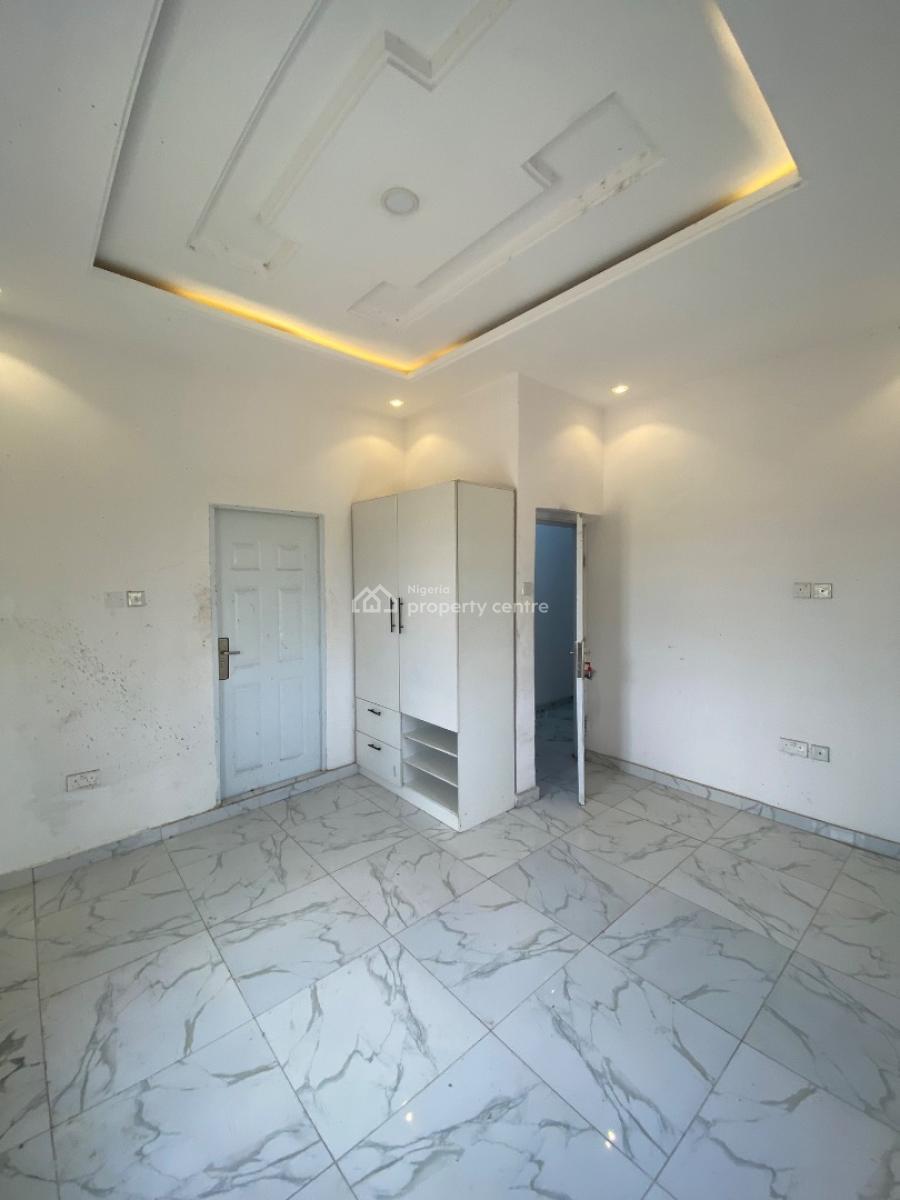 Standard Two Bedroom Apartment, in an Estate in Sangotedo, Ajah, Lagos, Flat / Apartment for Rent