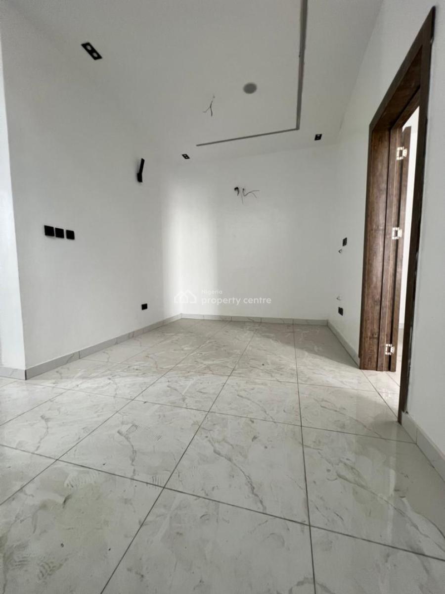 Stunning 5 Bedroom Semi Detached Duplex with Bq & Rooftop Terrace, Chevron, Lekki, Lagos, Semi-detached Duplex for Sale