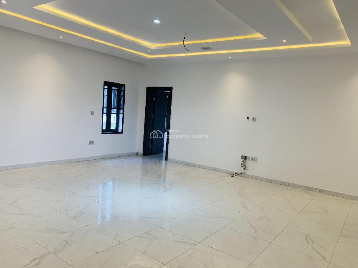 5 Bedroom Detached House with 2 Living Rooms, Osapa, Lekki, Lagos, Detached Duplex for Sale