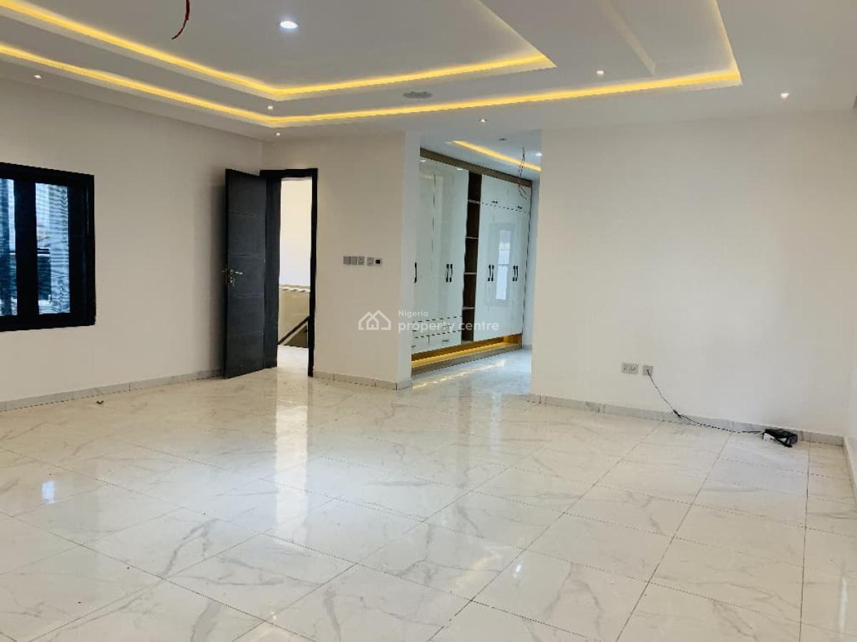 5 Bedroom Detached House with 2 Living Rooms, Osapa, Lekki, Lagos, Detached Duplex for Sale