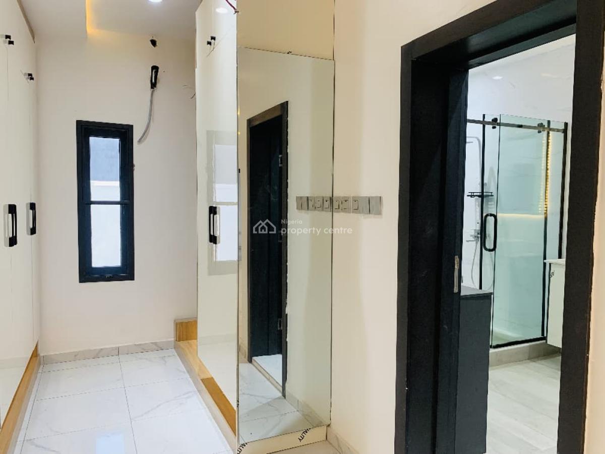 5 Bedroom Detached House with 2 Living Rooms, Osapa, Lekki, Lagos, Detached Duplex for Sale