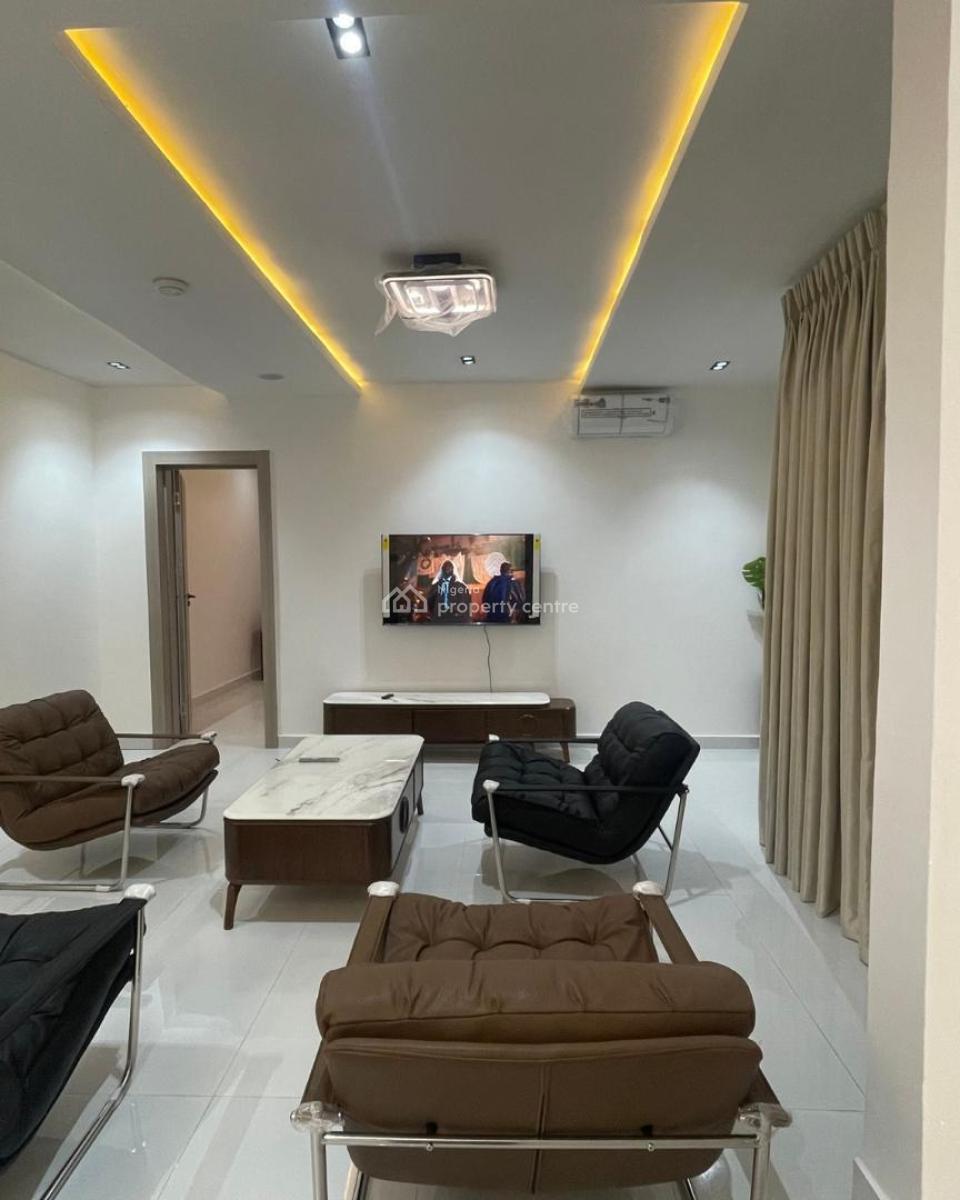 Luxury 3 Bedroom Flat with Excellent Facilities, Lekki Phase 1, Lekki, Lagos, Block of Flats for Sale