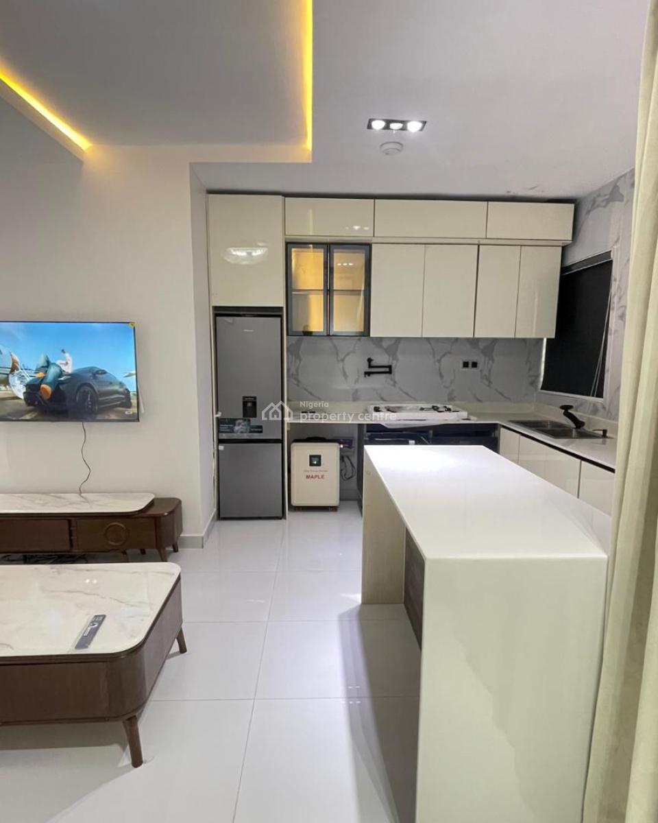 Luxury 3 Bedroom Flat with Excellent Facilities, Lekki Phase 1, Lekki, Lagos, Block of Flats for Sale