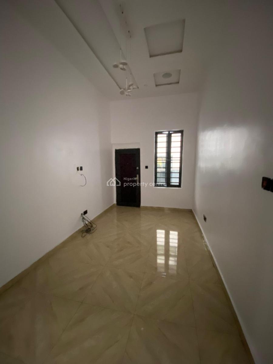 Luxury 5 Bedroom Detached Duplex with 2 Bqs in an Estate, Chevron, Lekki, Lagos, Detached Duplex for Sale