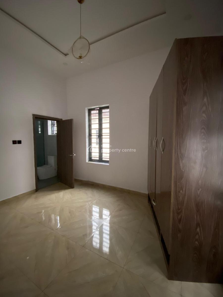 Luxury 5 Bedroom Detached Duplex with 2 Bqs in an Estate, Chevron, Lekki, Lagos, Detached Duplex for Sale