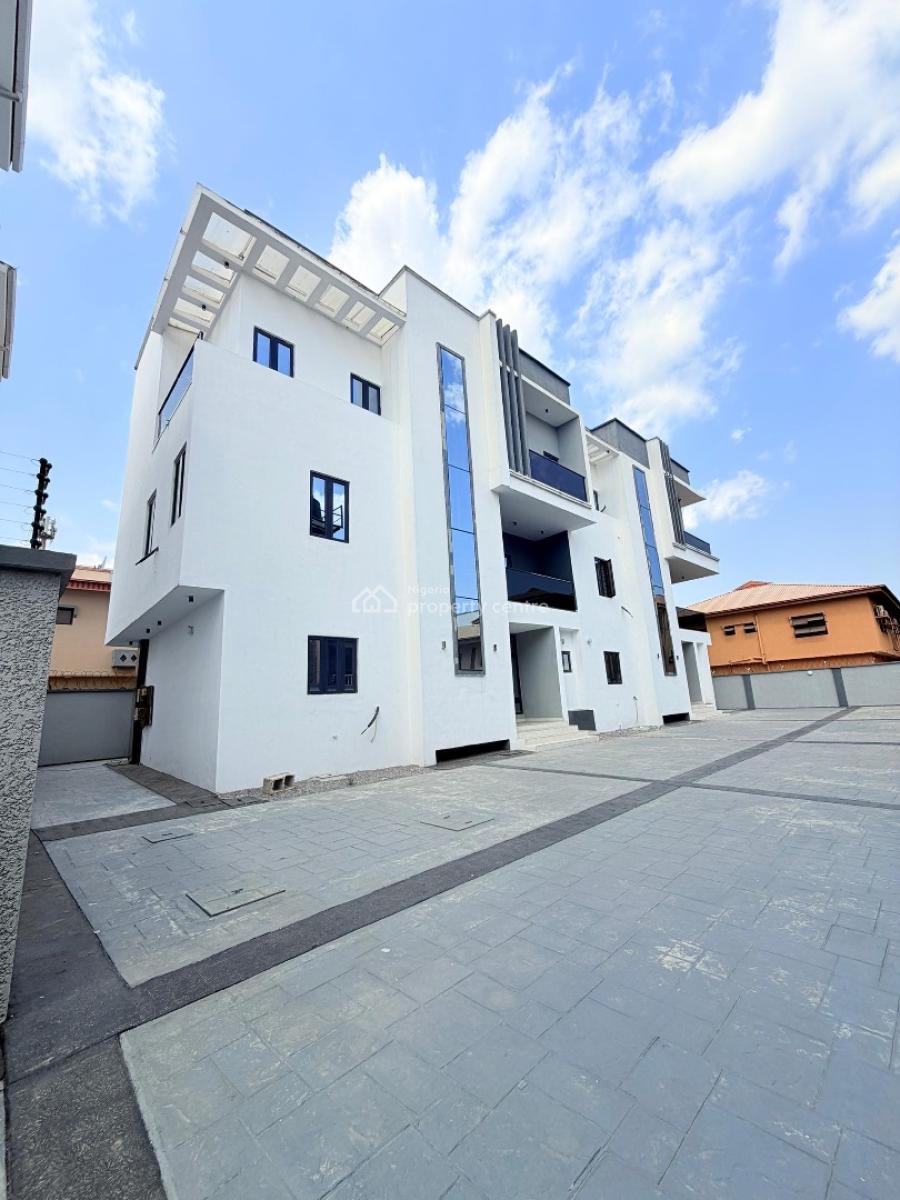 Astonishing 4 Bedroom Semi Detached Duplex with Bq, Gra Phase 2, Magodo, Lagos, Semi-detached Bungalow for Sale