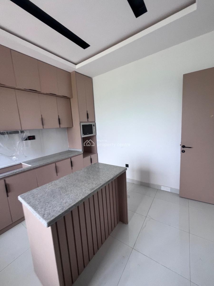 Premium 3 Bedroom Apartments + Bq , Laundry with Open Terrace, Freedomway Within an Estate, Lekki Phase 1, Lekki, Lagos, Flat / Apartment for Sale