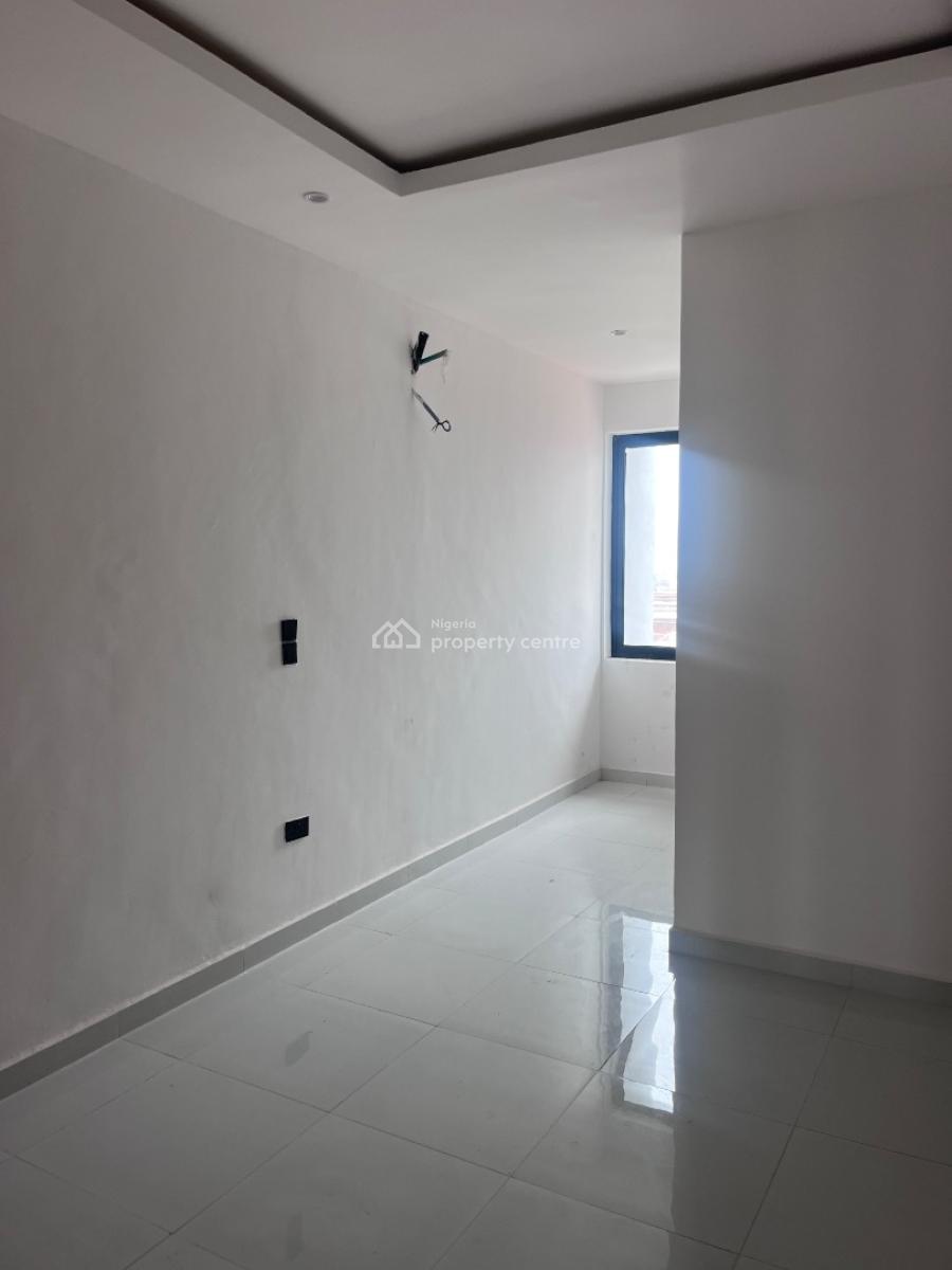 Premium 3 Bedroom Apartments + Bq , Laundry with Open Terrace, Freedomway Within an Estate, Lekki Phase 1, Lekki, Lagos, Flat / Apartment for Sale