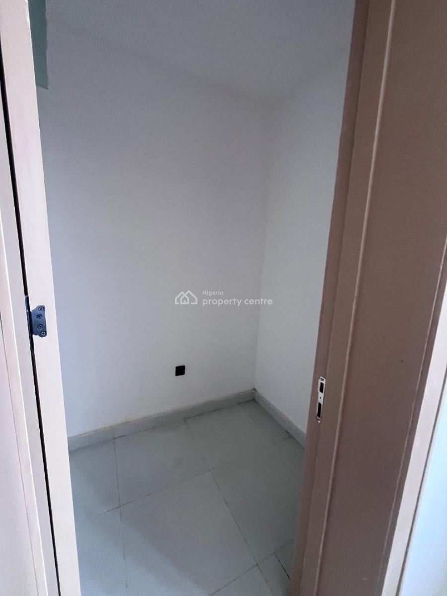 Premium 3 Bedroom Apartments + Bq , Laundry with Open Terrace, Freedomway Within an Estate, Lekki Phase 1, Lekki, Lagos, Flat / Apartment for Sale