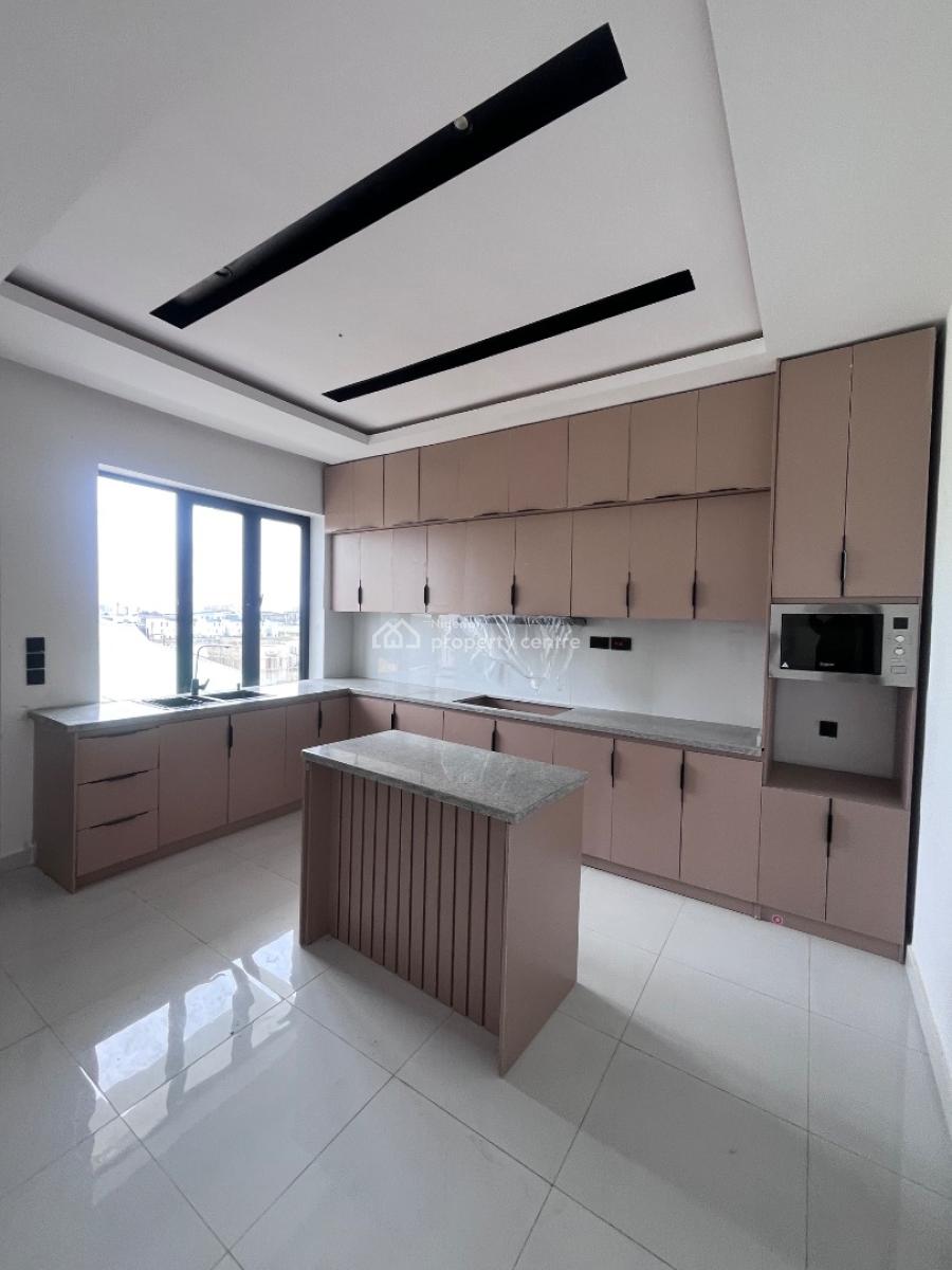 Premium 3 Bedroom Apartments + Bq , Laundry with Open Terrace, Freedomway Within an Estate, Lekki Phase 1, Lekki, Lagos, Flat / Apartment for Sale