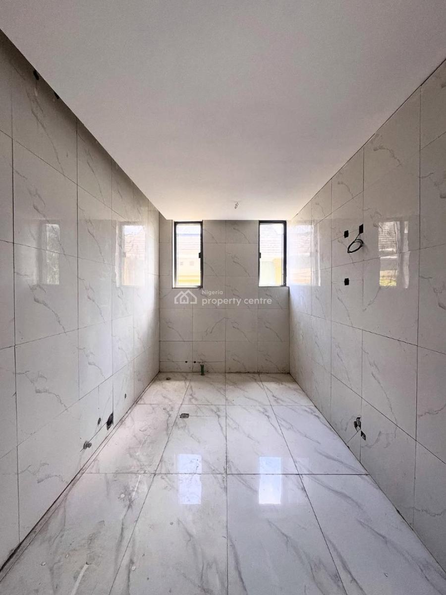 5bedroom Detached Duplex, Royal Garden Estate, Ajah, Lagos, Detached Duplex for Sale