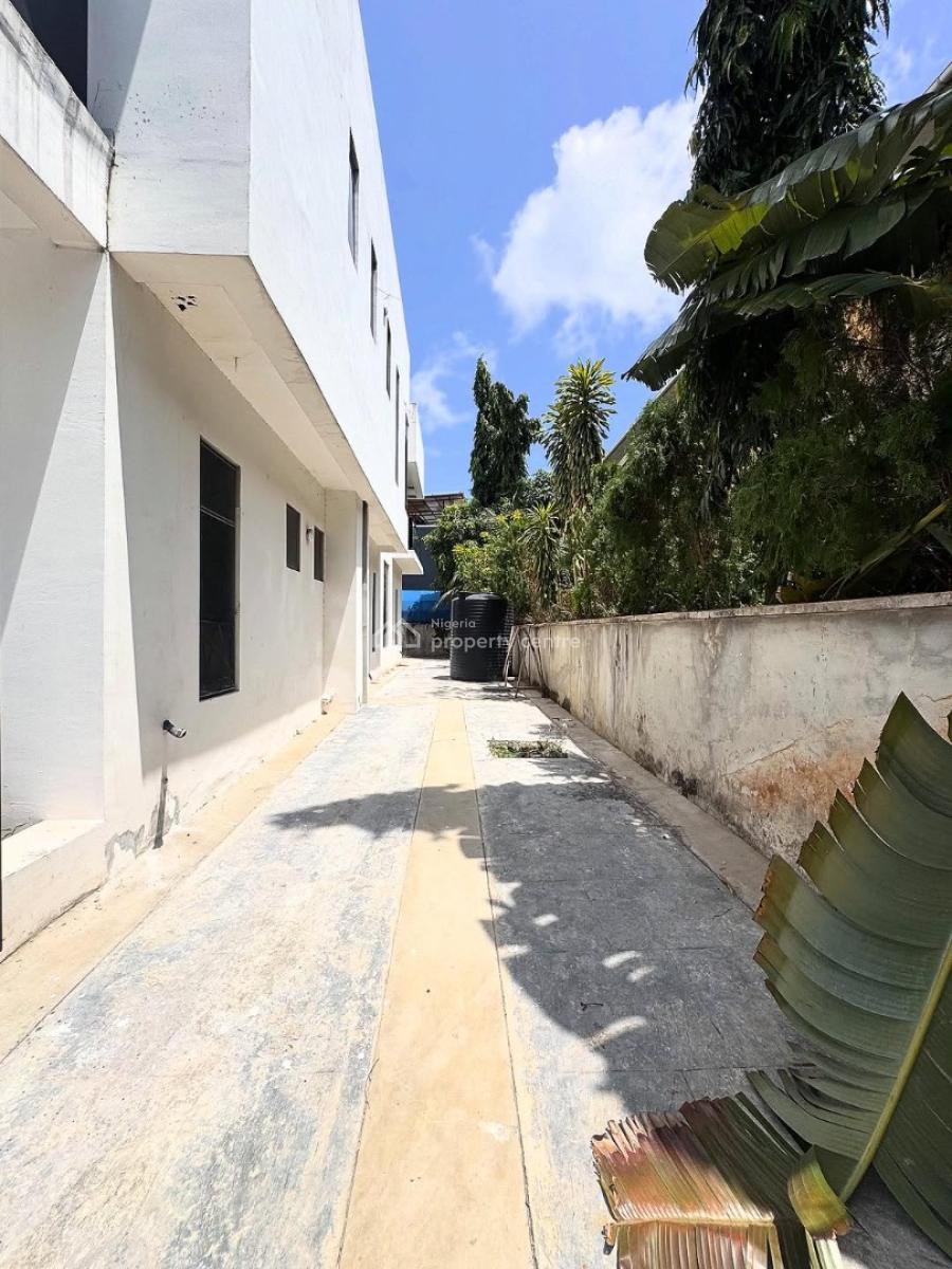 5bedroom Detached Duplex, Royal Garden Estate, Ajah, Lagos, Detached Duplex for Sale