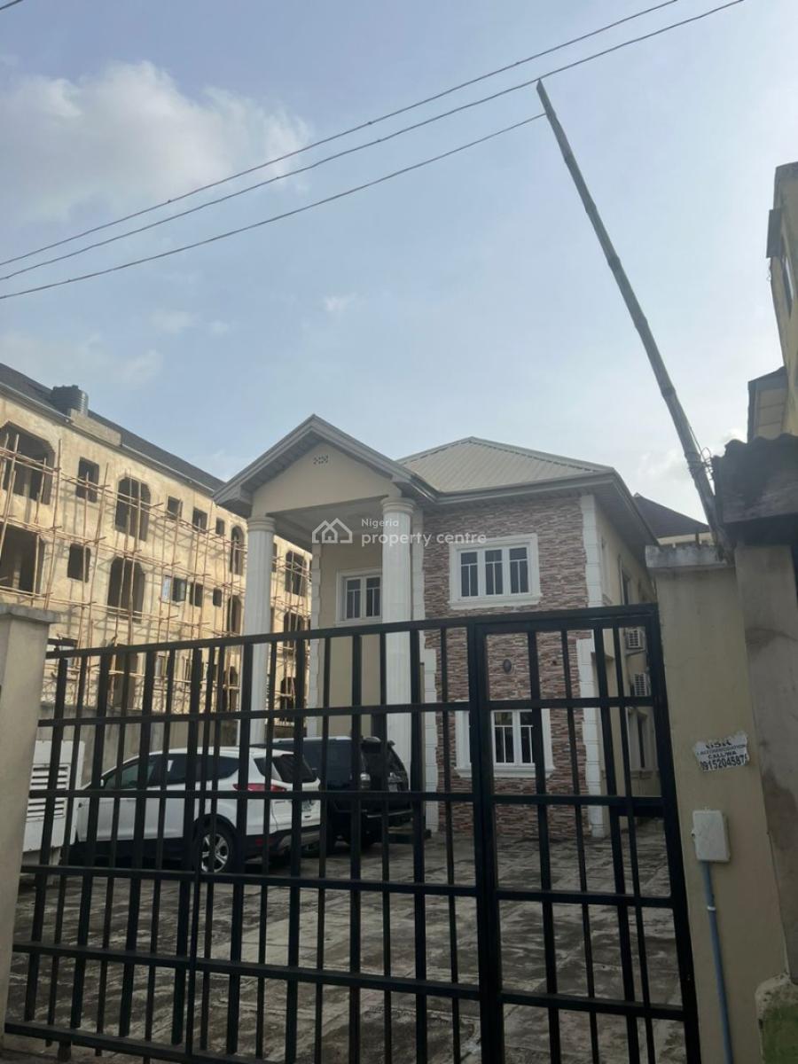 14 Rooms Commercial Property with Hospital Furniture, Old Yaba Road, Yaba, Lagos, Office Space for Rent
