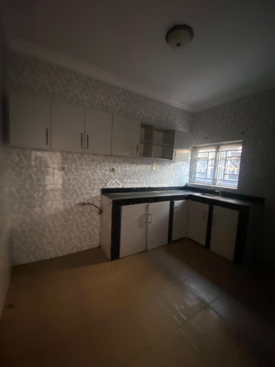 Luxury 2 Bedroom Apartment with Excellent Facilities, in an Estate in Sangotedo Ajah, Sangotedo, Ajah, Lagos, Flat / Apartment for Rent