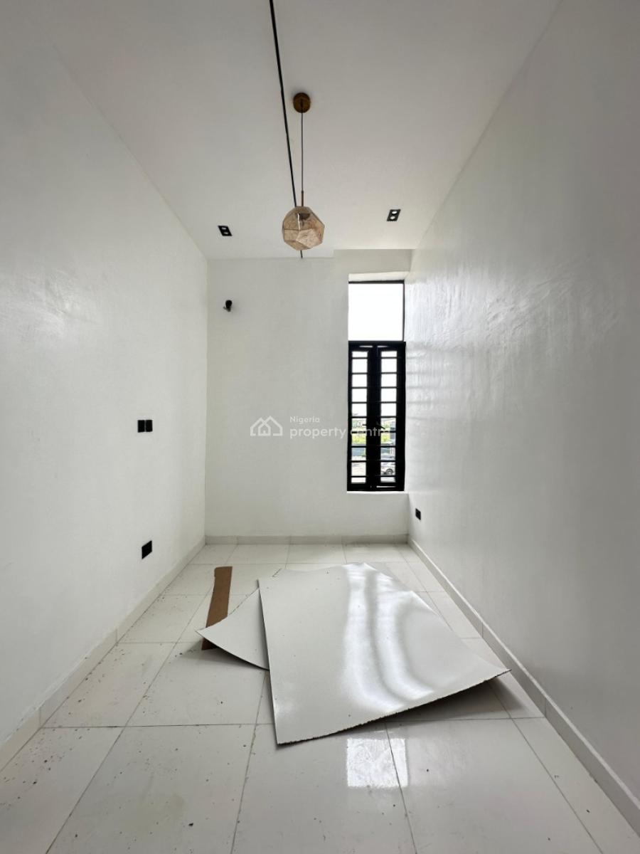 Exquisite Spacious Luxury 5 Bedroom Fully Detached Duplex with a Bq, Ajah, Lagos, Detached Duplex for Sale