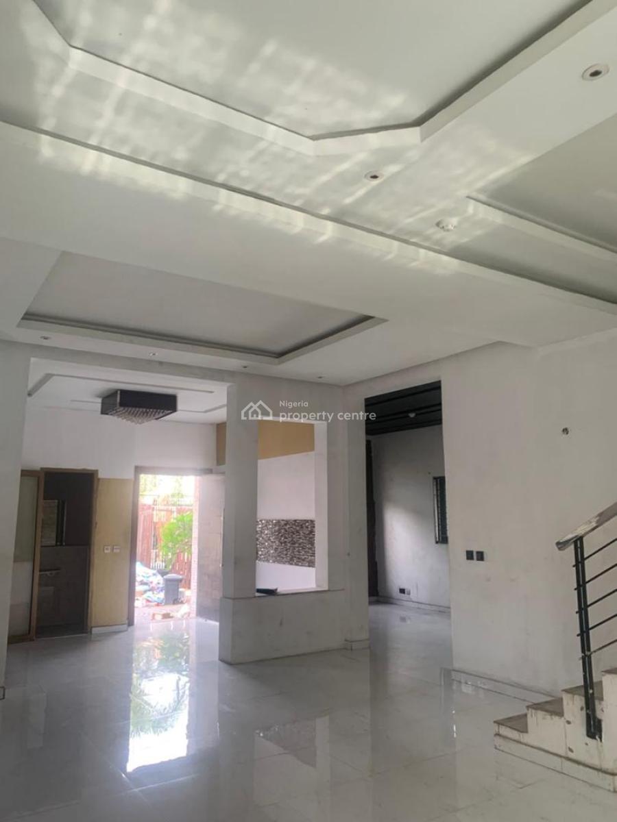 5-bedroom Detached House with 2-room Bq in Lekki Phase 1, Lekki Phase 1, Lekki, Lagos, Detached Duplex for Rent