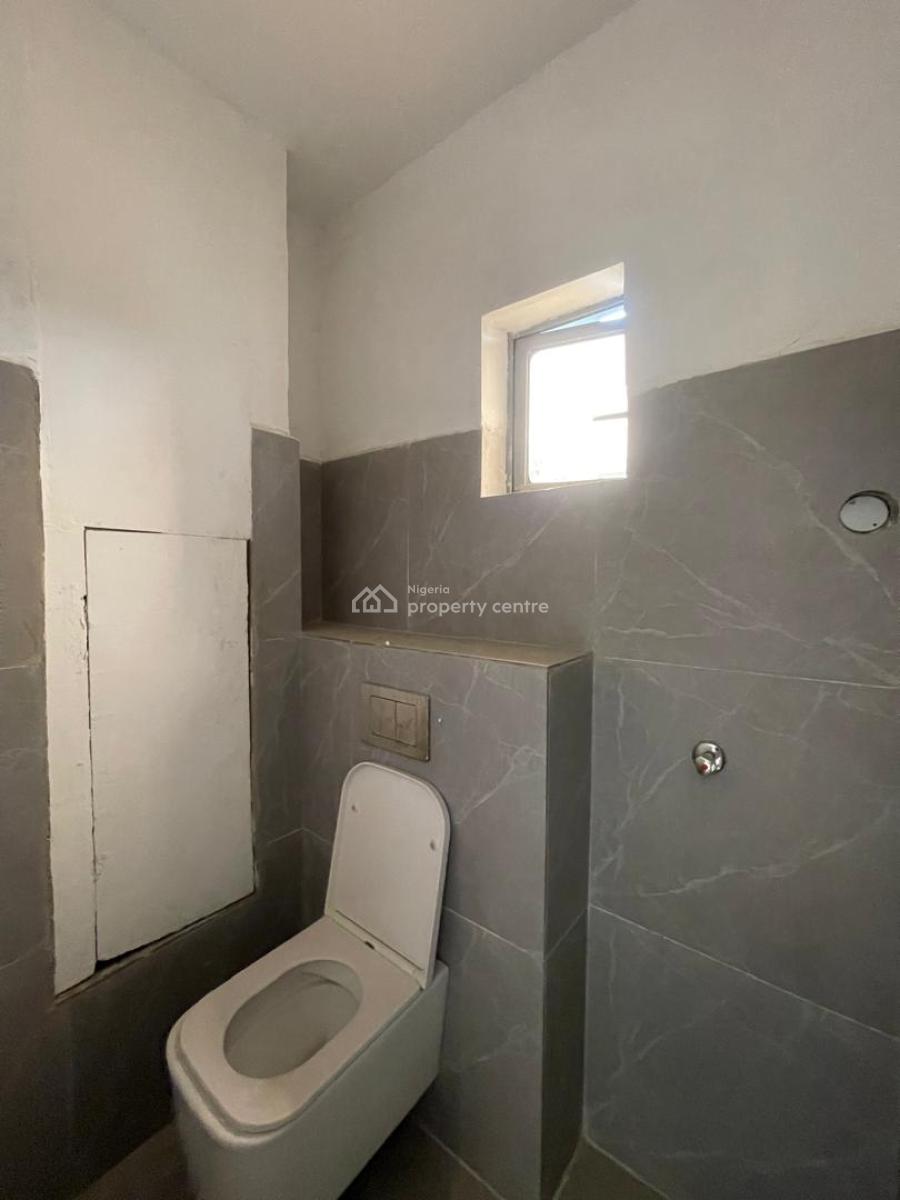 Distress Brand New Luxury 2 Bedroom Massionet Duplex, Freedom Way Ikate, Ikate, Lekki, Lagos, Block of Flats for Sale