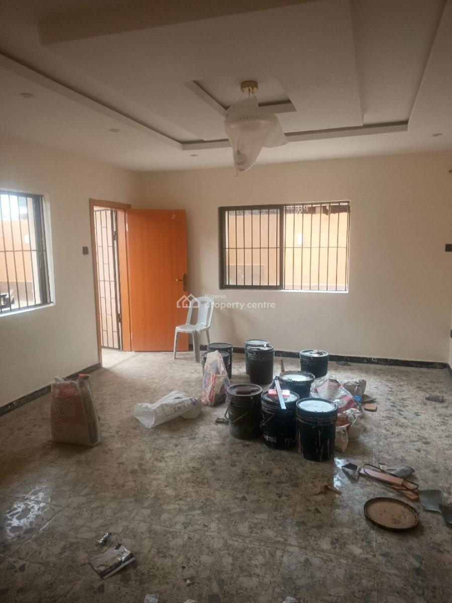Renovated Executive 3 Bedrom Flat Upstairs & Downstairs, Lovely Environment Off College Road, Ogba Ikeja Lagos, Ogba, Ikeja, Lagos, Flat / Apartment for Rent