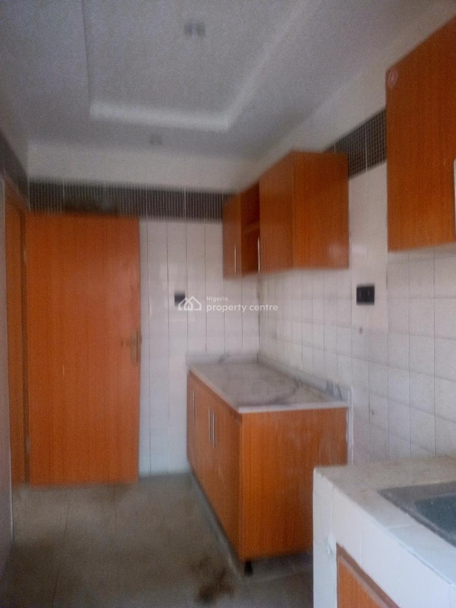 Renovated Executive 3 Bedrom Flat Upstairs & Downstairs, Lovely Environment Off College Road, Ogba Ikeja Lagos, Ogba, Ikeja, Lagos, Flat / Apartment for Rent