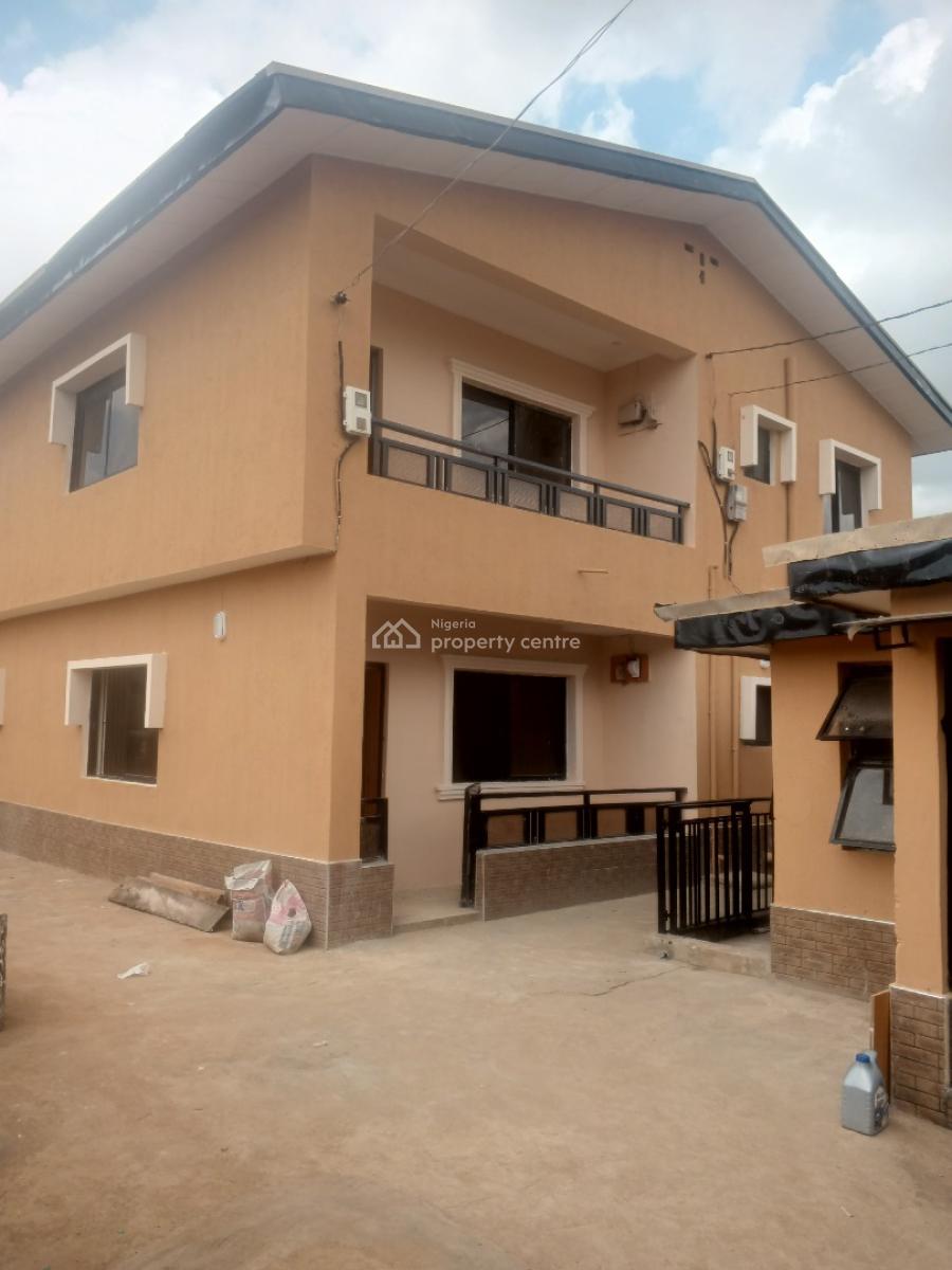 Renovated Executive 3 Bedrom Flat Upstairs & Downstairs, Lovely Environment Off College Road, Ogba Ikeja Lagos, Ogba, Ikeja, Lagos, Flat / Apartment for Rent
