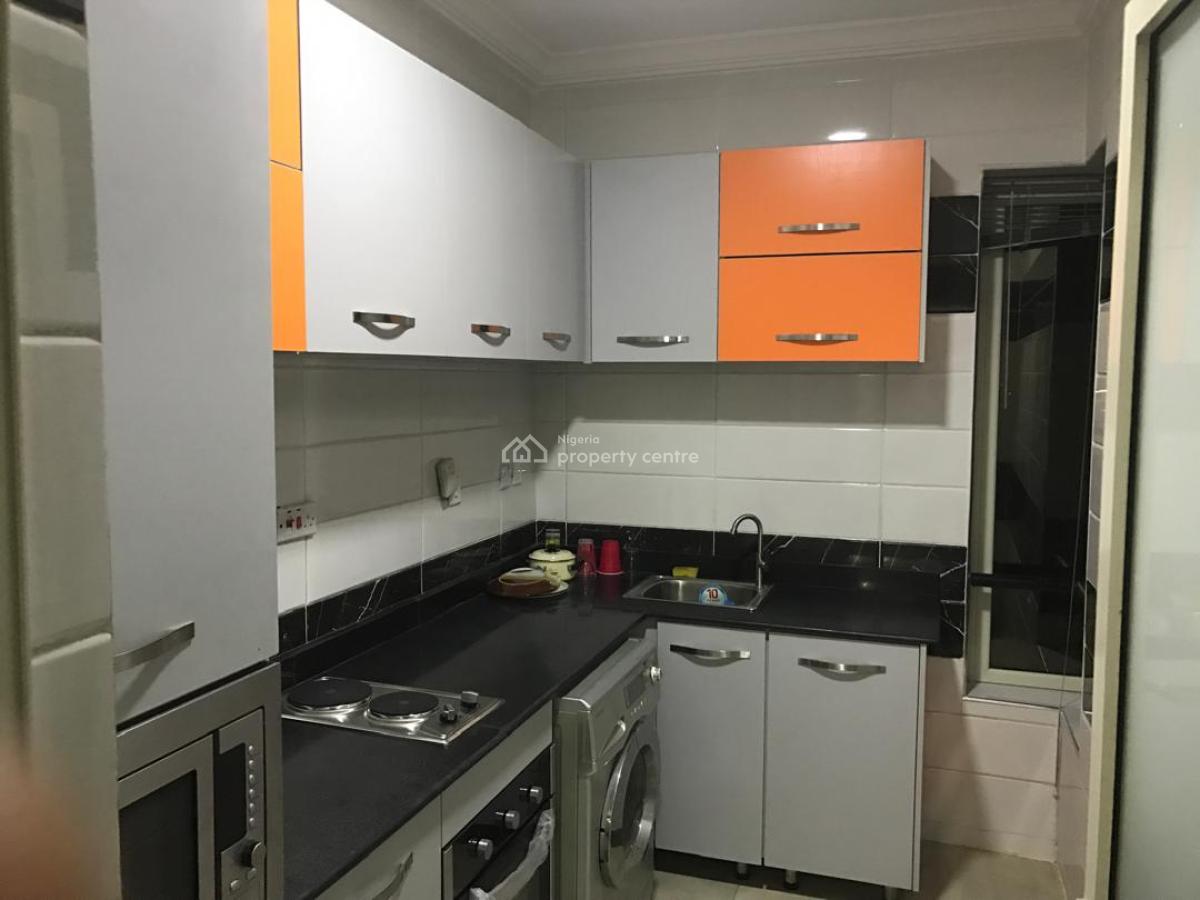 Excellent 26  Hotel Rooms En-suite, Ajah, Ajah, Lagos, Hotel / Guest House for Sale
