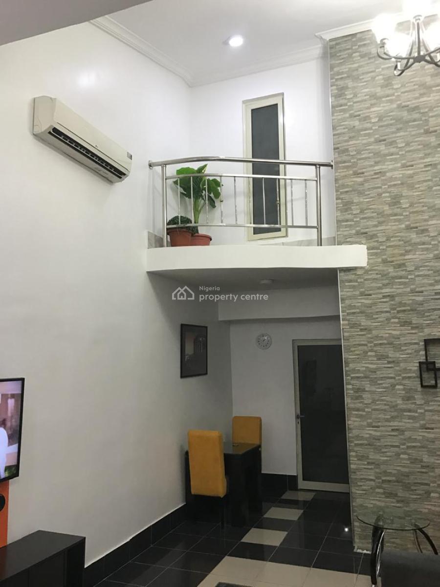 Excellent 26  Hotel Rooms En-suite, Ajah, Ajah, Lagos, Hotel / Guest House for Sale