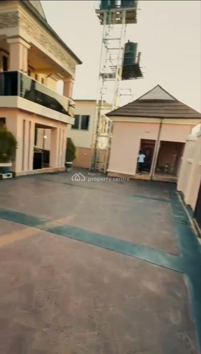 5 Bedrooms Fully Detached Duplex, Swimming Pool, Partly Furnished, Apo Resettlement, Apo, Abuja, Detached Duplex for Sale