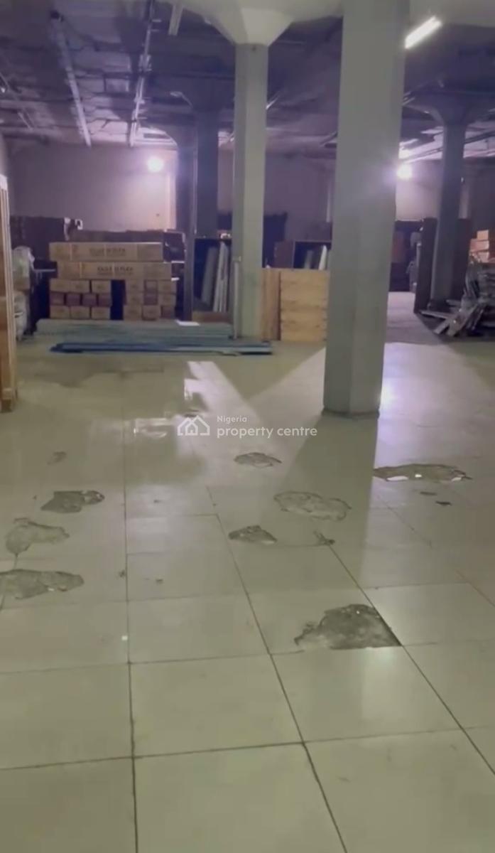 Massively Spacious Warehouse on 1,470 Sqm, By Nigeria Brewery, Iganmu, Lagos, Warehouse for Rent