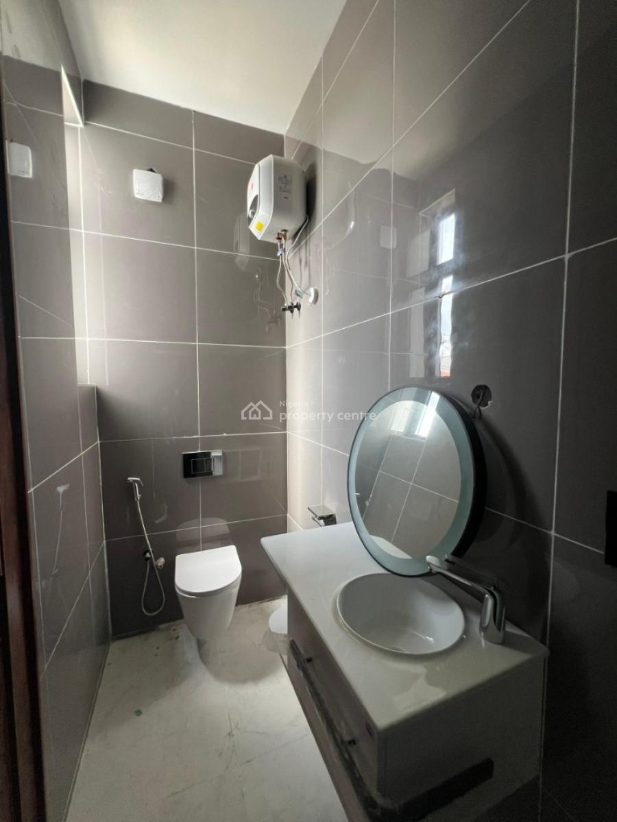 Exclusive 2 Bedroom Flat with Concierge, Swim Pool, Gym & Elevator, Lekki Road, Lekki Phase 1, Lekki, Lagos, Block of Flats for Sale