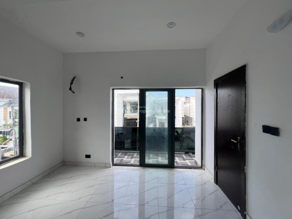 2 Bedroom Apartment, Palm City Estate, Lekki, Lagos, Flat / Apartment for Sale