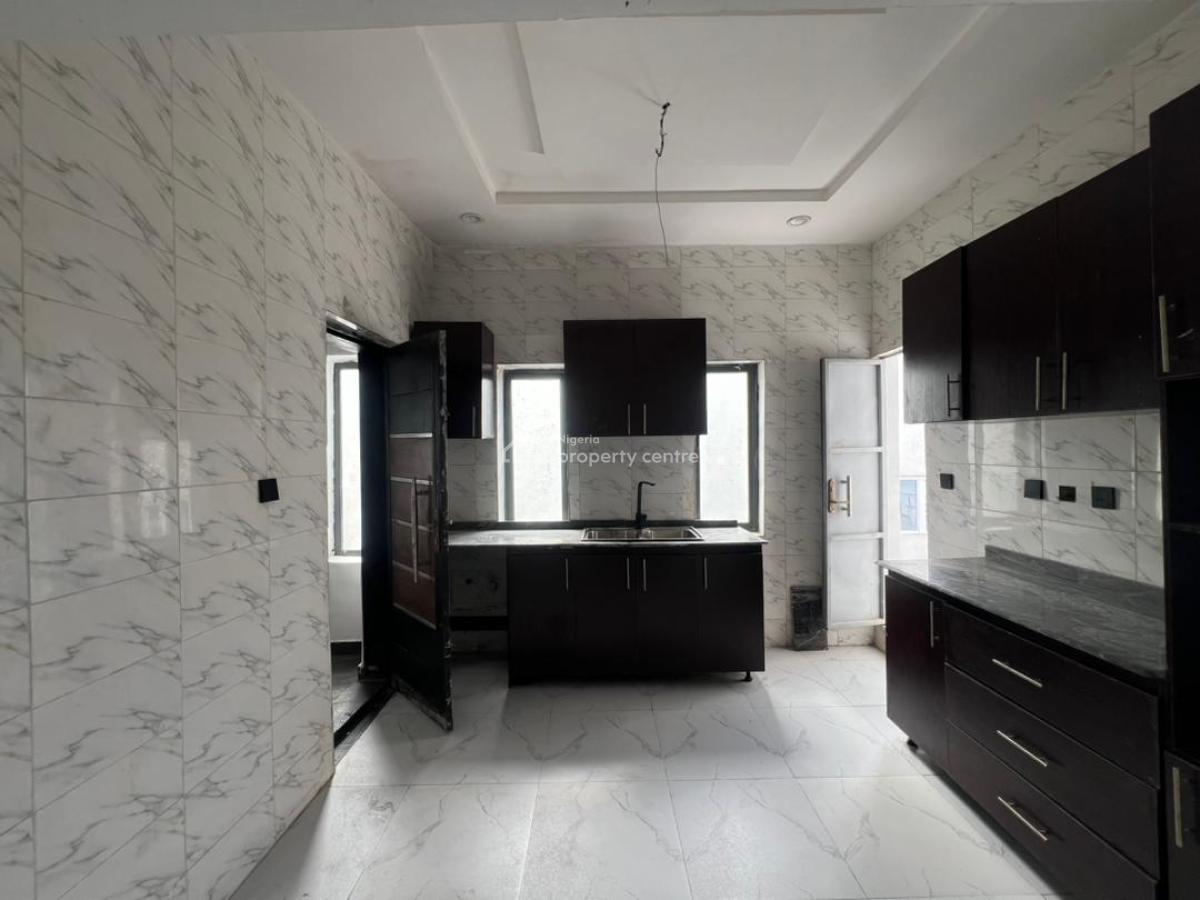 2 Bedroom Apartment, Palm City Estate, Lekki, Lagos, Flat / Apartment for Sale