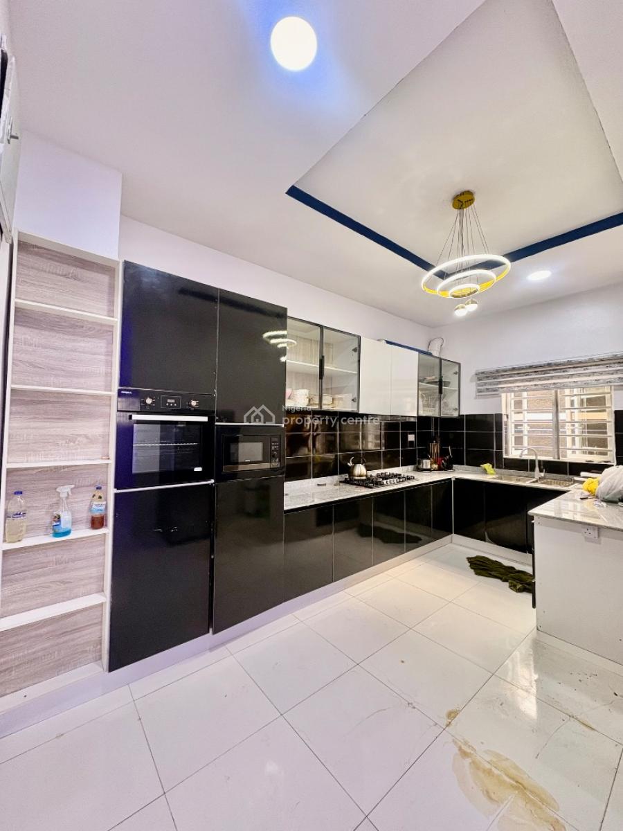 Luxury 5 Bedroom Duplex with Swimming Pool and Gym in Code-access Est8, Before The Orchid Roundabout Near Lekki 2nd Toll Gate, Lekki, Lagos, Detached Duplex Short Let