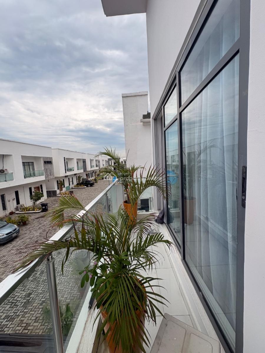 Luxury 5 Bedroom Duplex with Swimming Pool and Gym in Code-access Est8, Before The Orchid Roundabout Near Lekki 2nd Toll Gate, Lekki, Lagos, Detached Duplex Short Let