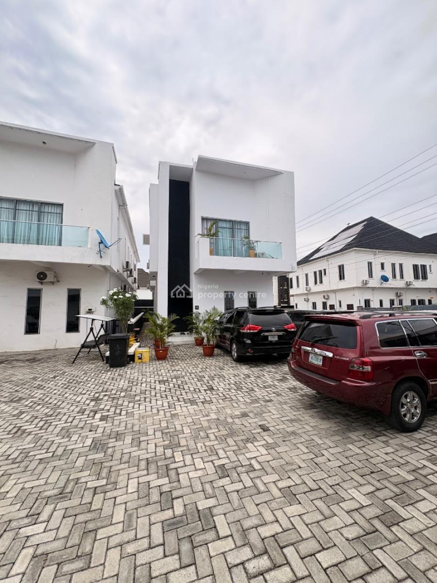 Luxury 5 Bedroom Duplex with Swimming Pool and Gym in Code-access Est8, Before The Orchid Roundabout Near Lekki 2nd Toll Gate, Lekki, Lagos, Detached Duplex Short Let