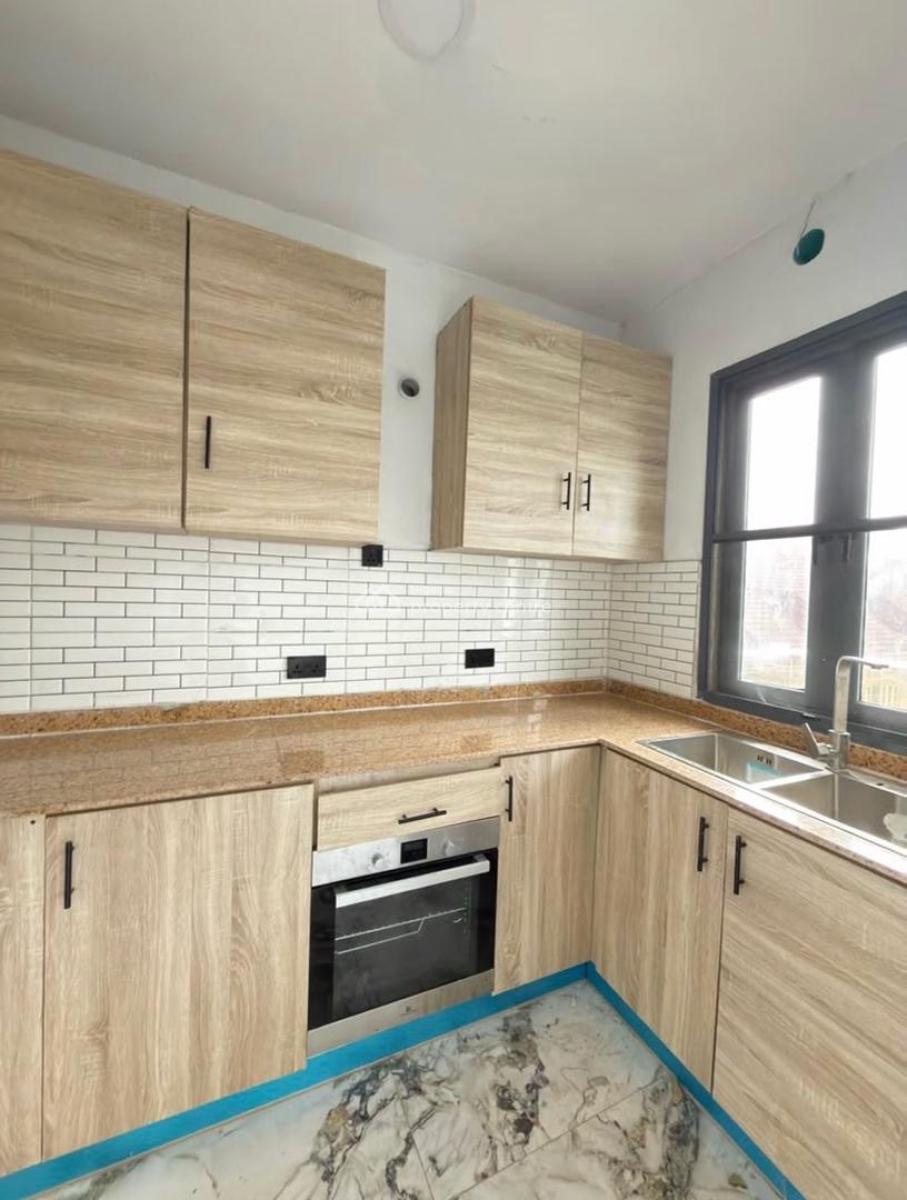 3 Bedroom Apartment with Pool, Ikoyi, Lagos, Flat / Apartment for Rent