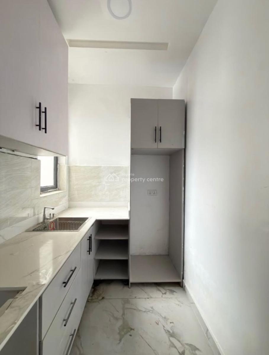 2 Bedroom Apartment with Pool, Ikoyi, Lagos, Flat / Apartment for Rent