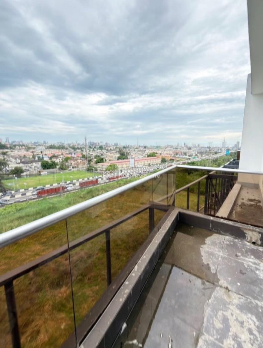 2 Bedroom Apartment with Pool, Ikoyi, Lagos, Flat / Apartment for Rent