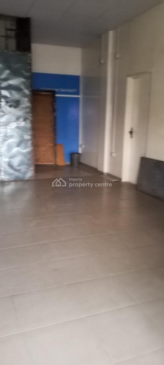 an Office Space/shop, Artillery, Rumuogba, Port Harcourt, Rivers, Office Space for Rent