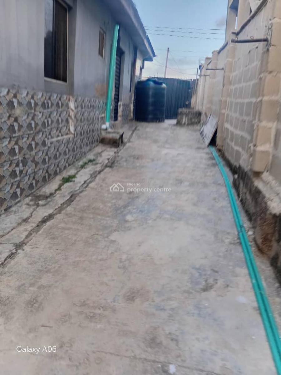 Spacious Mini Flat, Fish Pond, Agric, Ikorodu, Lagos, Mini Flat (room and Parlour) for Rent