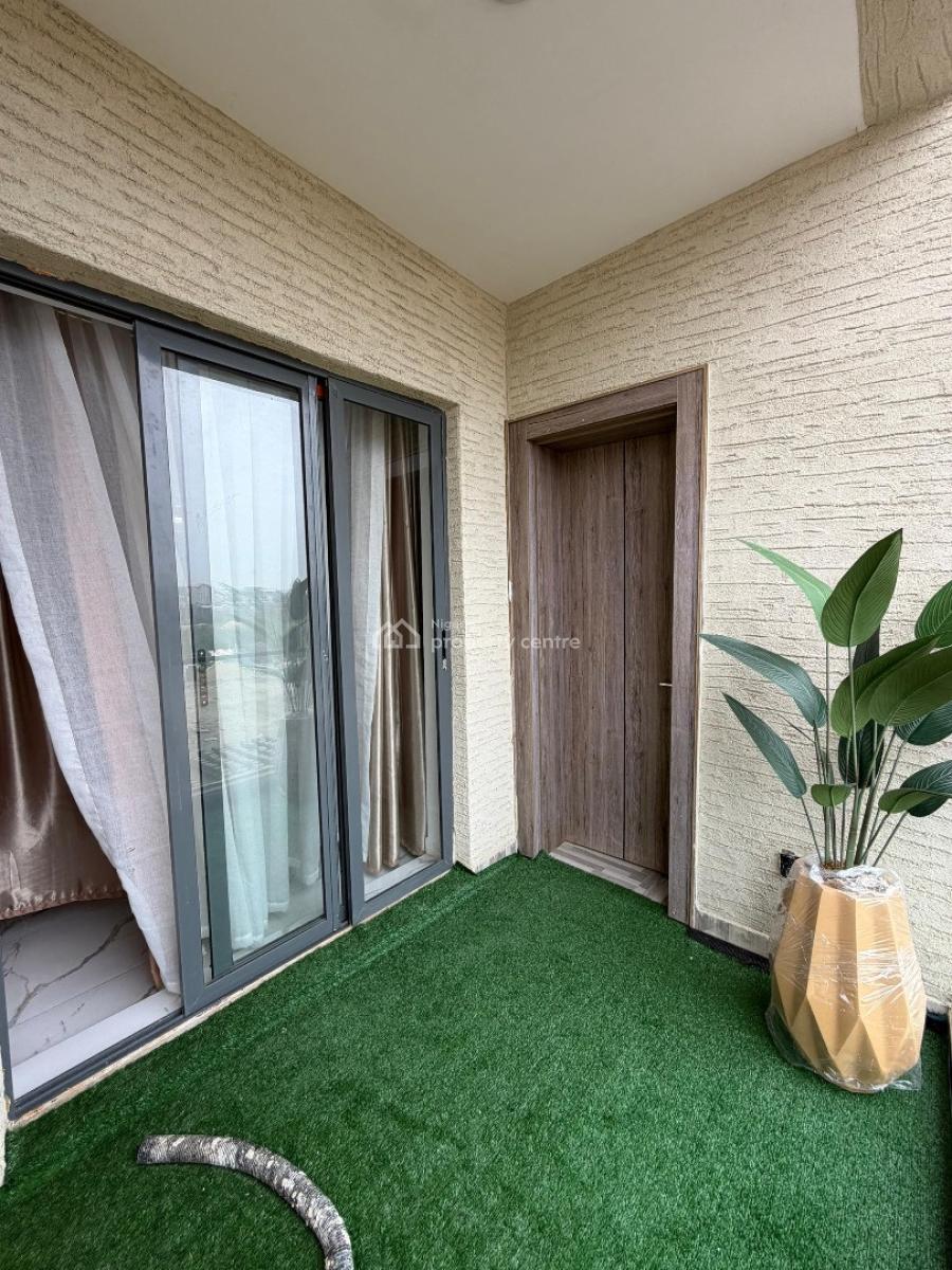 Magnificently Designed 2 Bedroom Apartment with. Swimming Pool, Lekki Phase 1, Lekki, Lagos, Flat / Apartment for Sale
